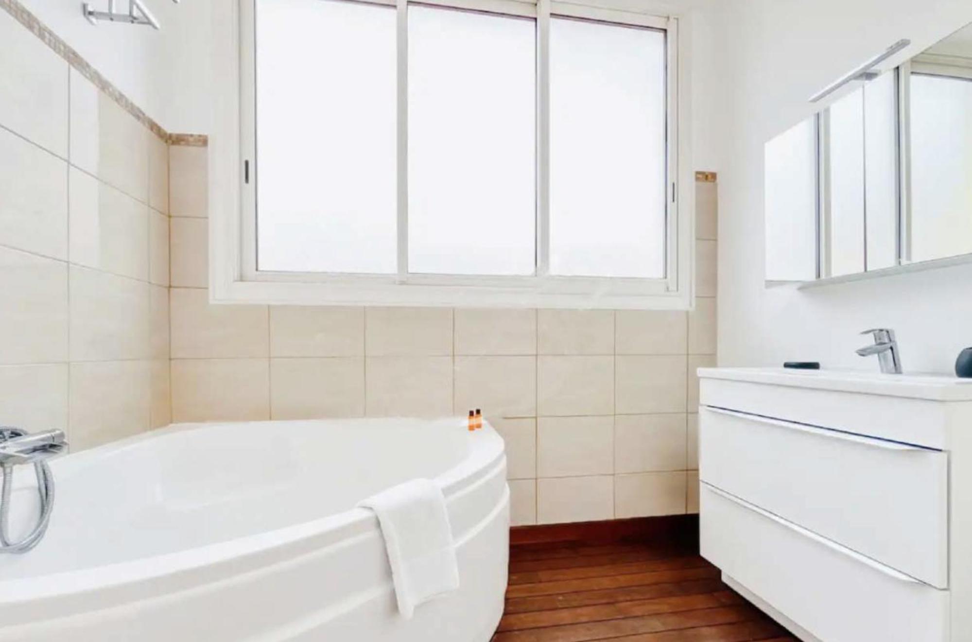 New 2Br In Cannes Center Экстерьер фото